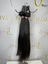 Load image into Gallery viewer, Virgin Hair 4 Bundle Deals